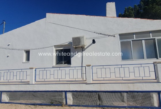 Venta - Casa de campo - Sax