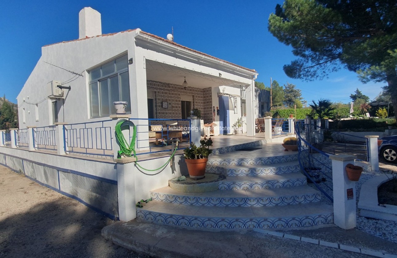 Venta - Casa de campo - Sax