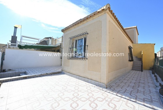 Sale - Townhouse - Torrevieja - Centro