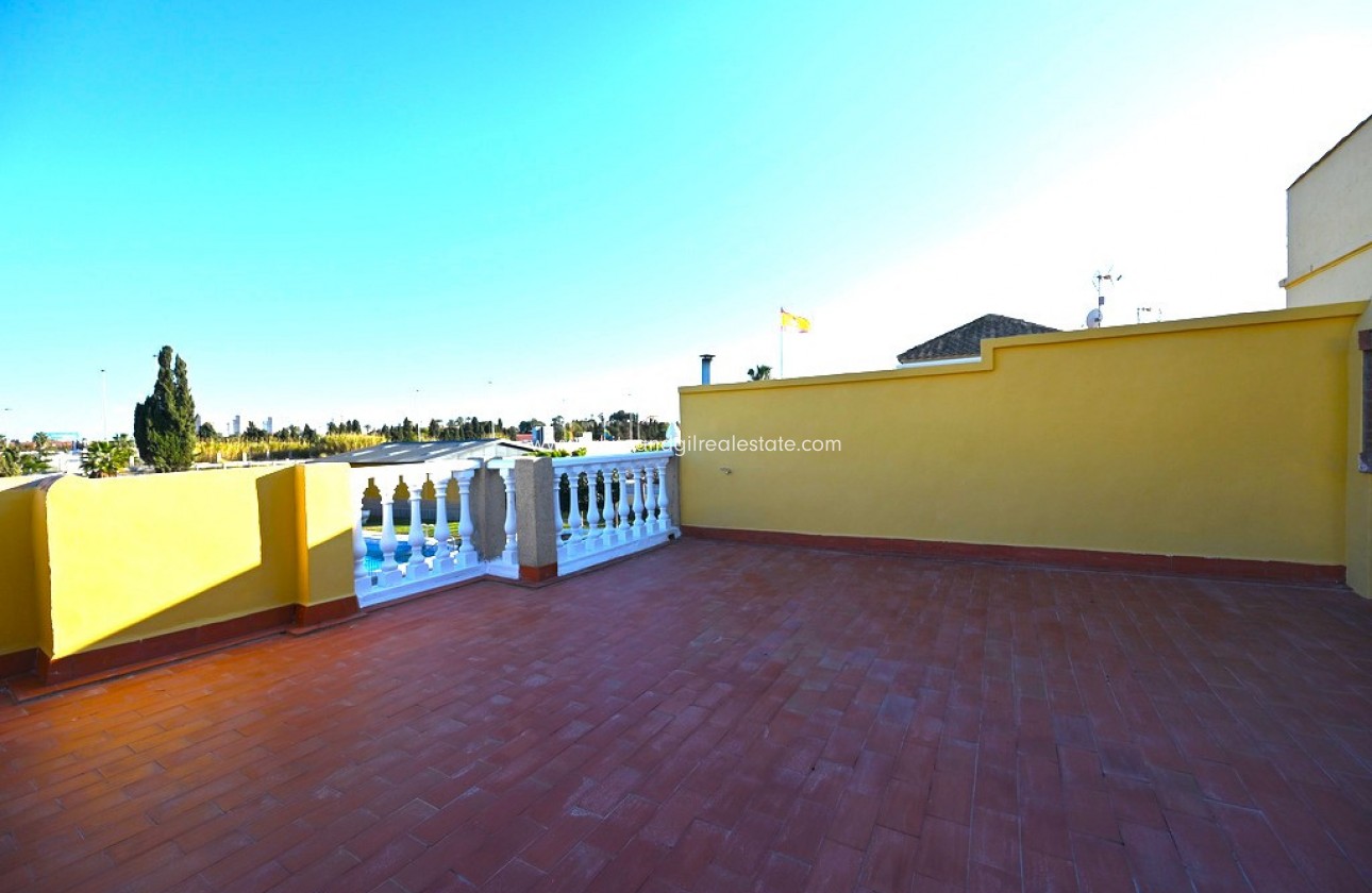 Sale - Townhouse - Torrevieja - Centro