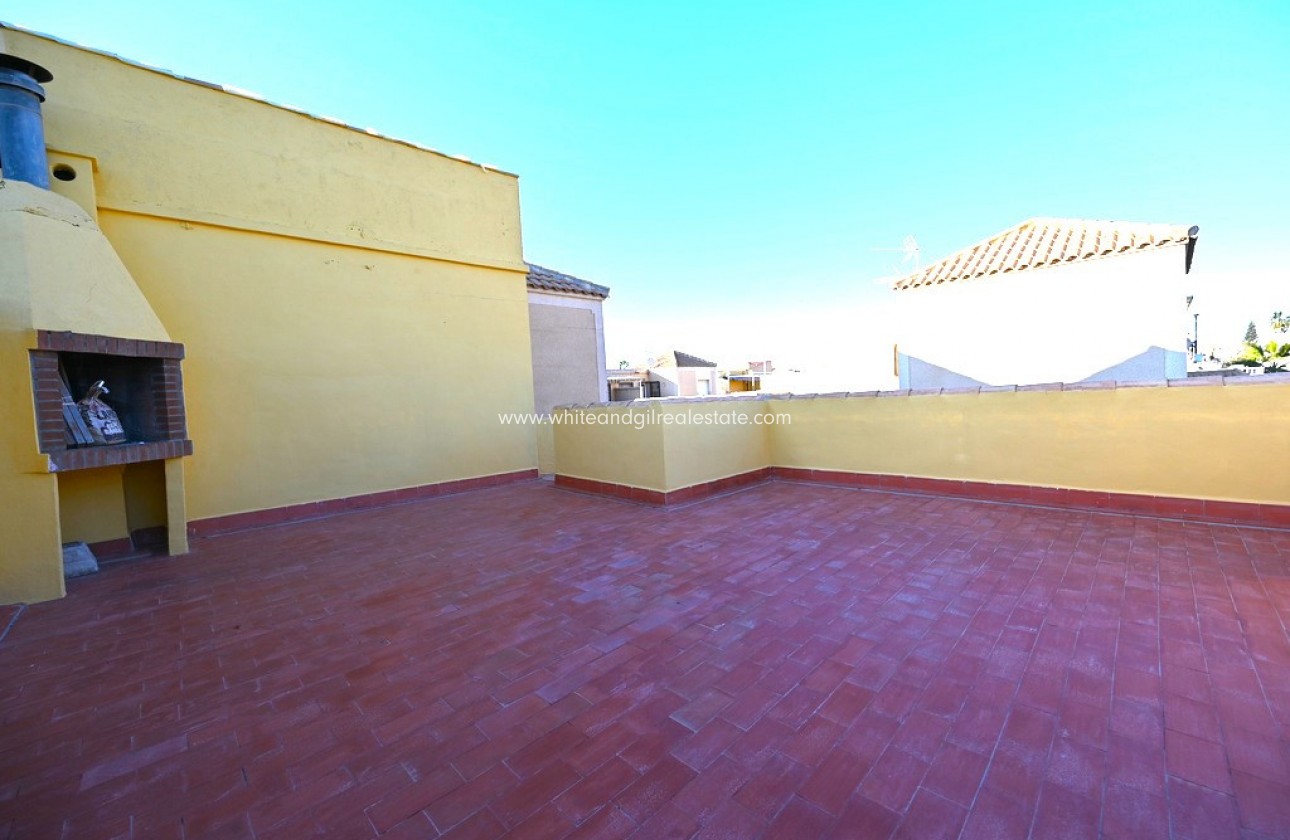 Sale - Townhouse - Torrevieja - Centro