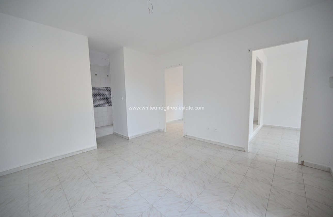 Sale - Townhouse - Torrevieja - Centro