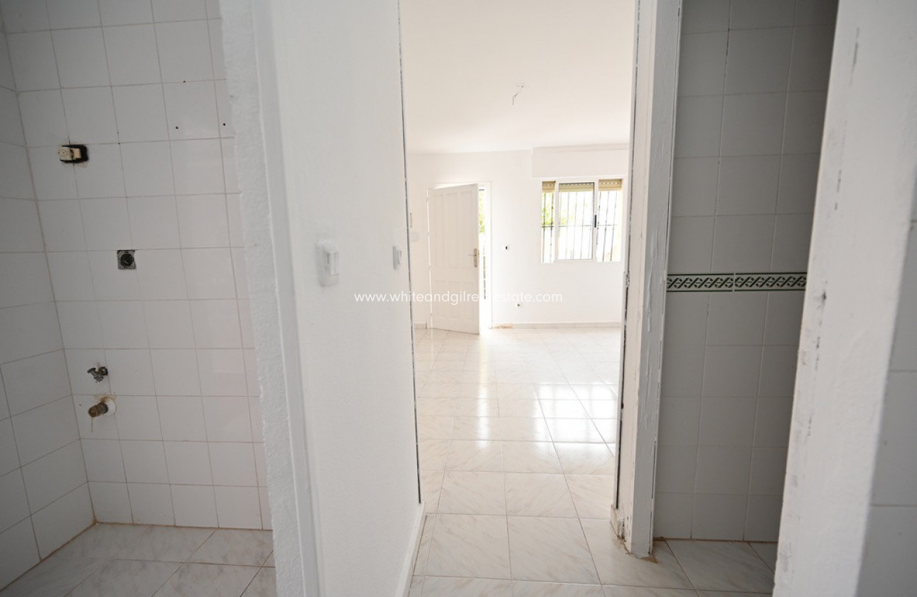 Sale - Townhouse - Torrevieja - Centro