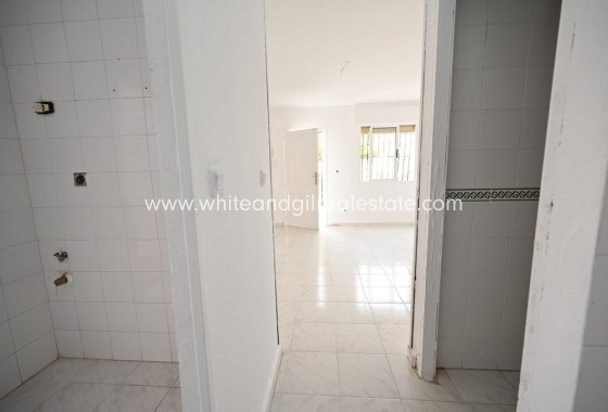 Sale - Townhouse - Torrevieja - Centro