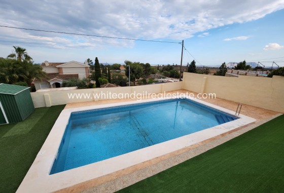 Sale - Villa  - San Vicente del Raspeig - Sol y Luz