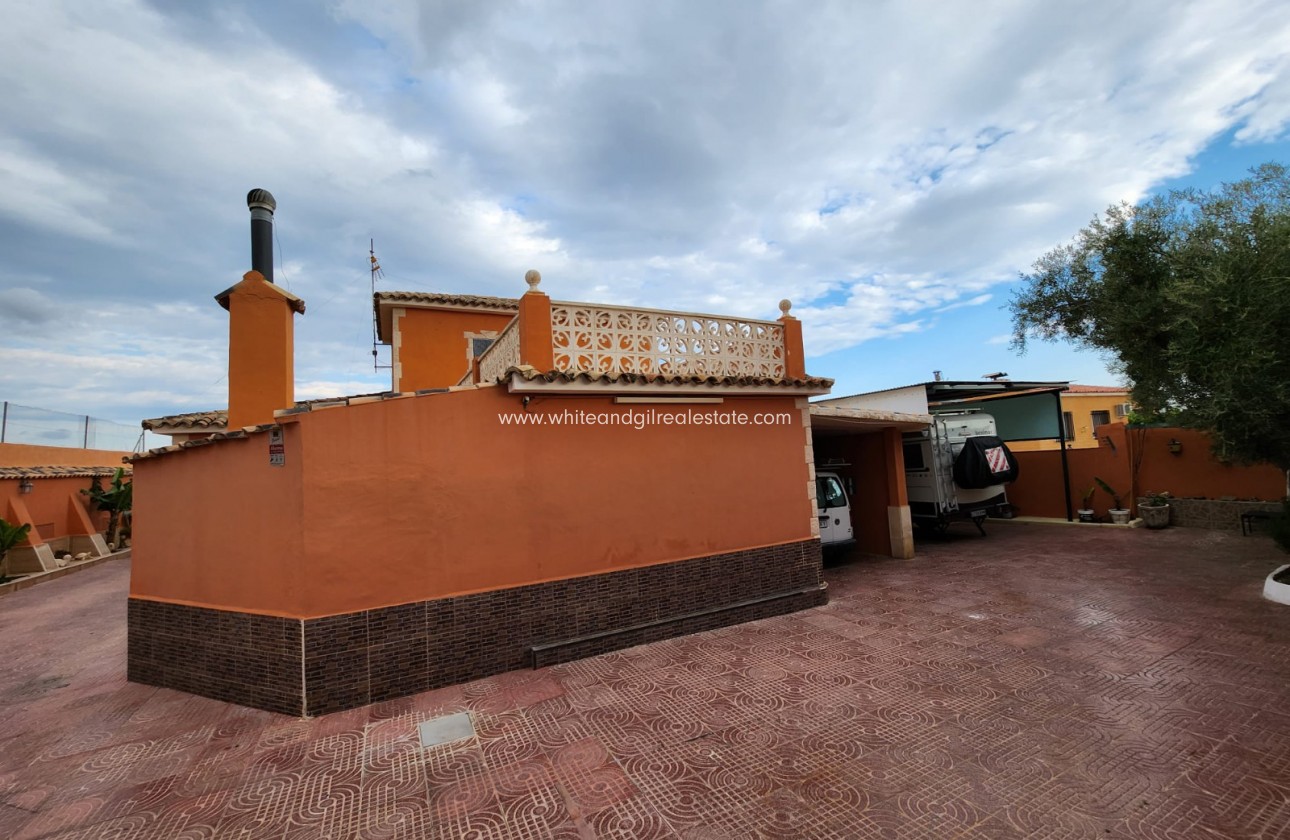 Sale - Villa  - San Vicente del Raspeig - Sol y Luz