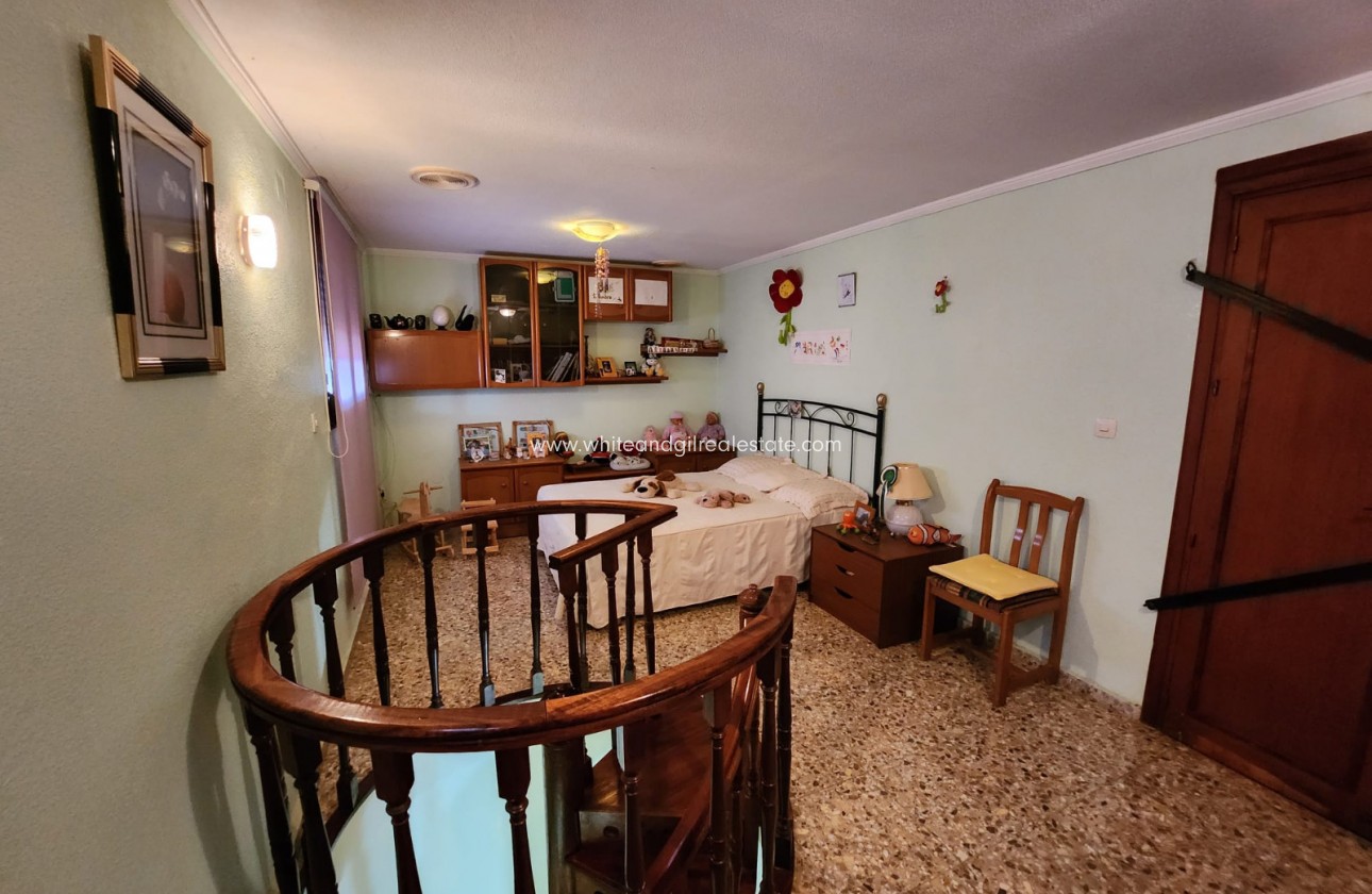 Sale - Villa  - San Vicente del Raspeig - Sol y Luz