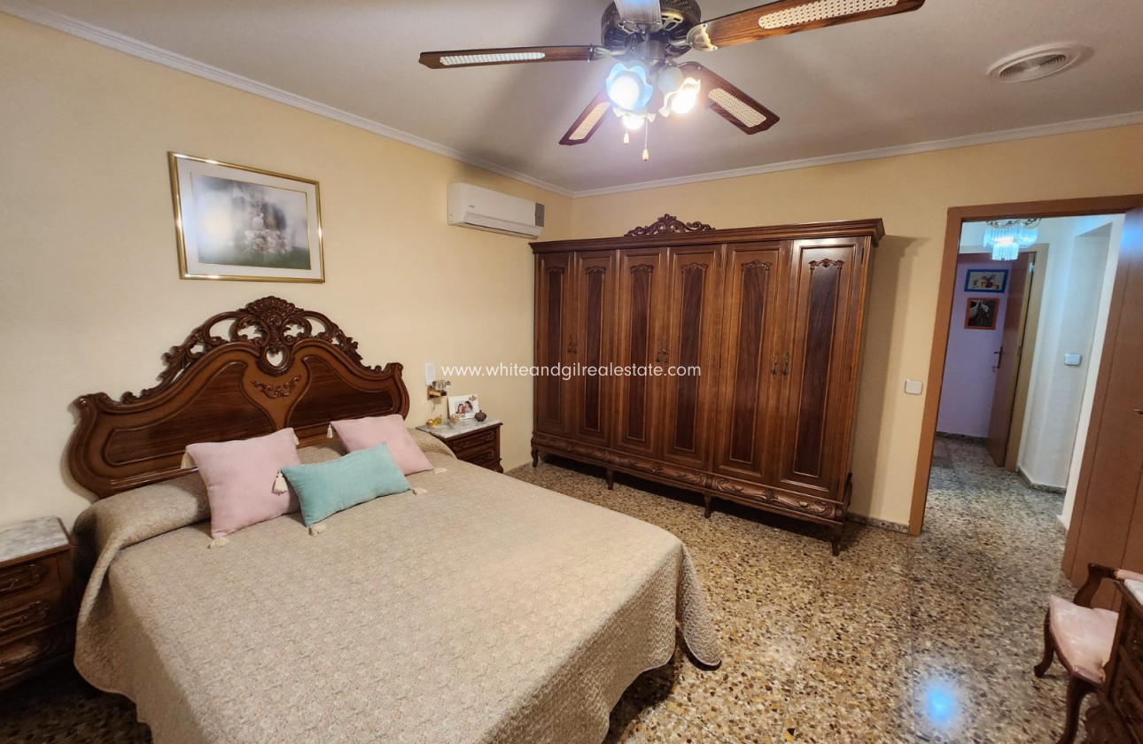 Sale - Villa  - San Vicente del Raspeig - Sol y Luz