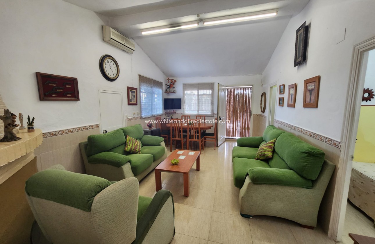 Revente - Villa  - Villena