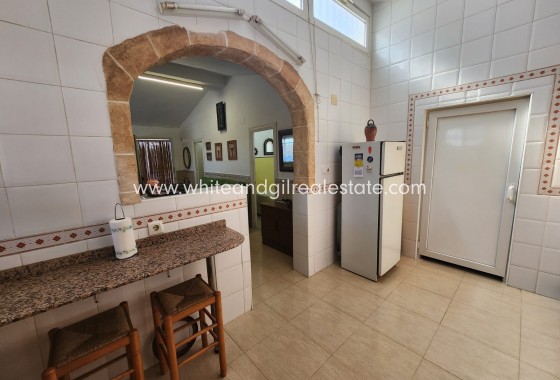 Revente - Villa  - Villena