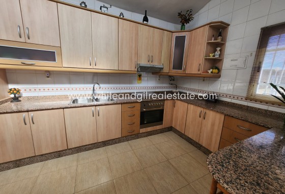 Revente - Villa  - Villena