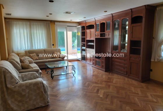 Sale - Villa  - Elda - Edge of town