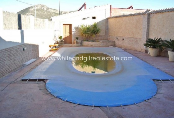 Sale - Country house  - Cañada de la Leña - Rural location