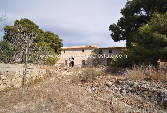 Sale - Country house  - Monóvar/Monóver - Rural location